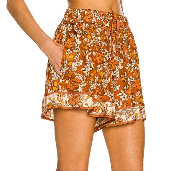 zimmermann andie relaxed short in terracotta - Picture 2 of 13